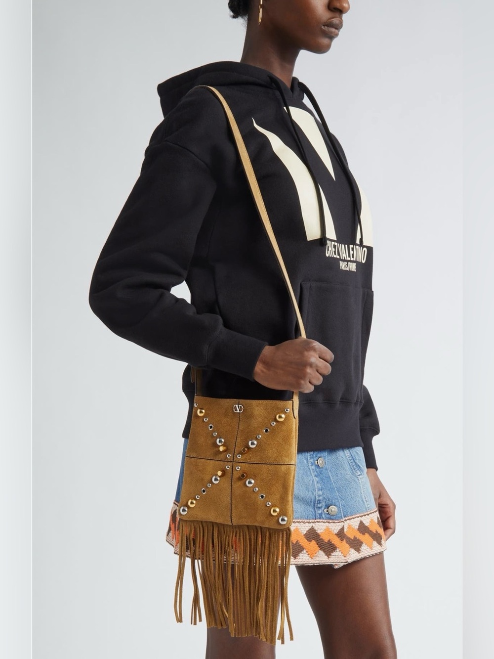 NWT Authentic Valentino Garavani Small Nellcôte Fringe Stud Suede Crossbody Bag - Picture 3 of 14